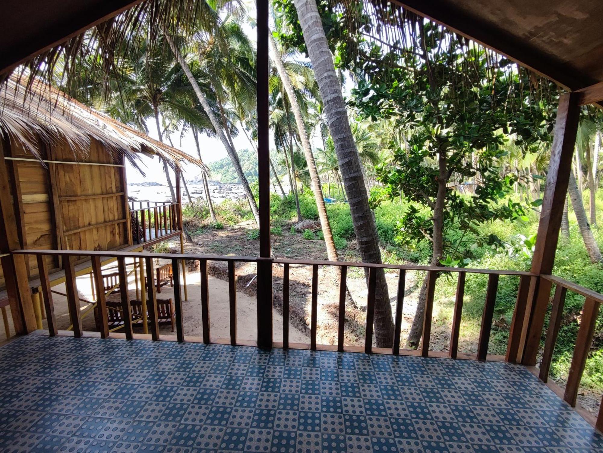 Sea Front Cottage Little Khola Cola Ngoại thất bức ảnh