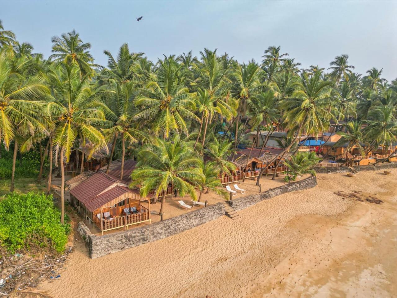 Sea Front Cottage Little Khola Cola Ngoại thất bức ảnh